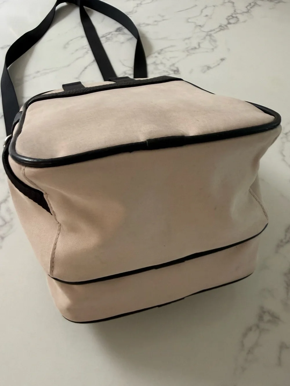 lululemon athletica excellent clean